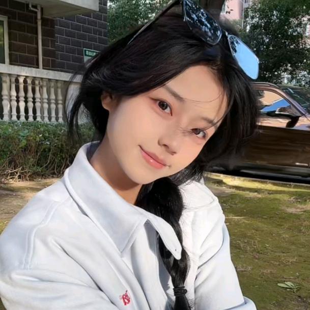 葉一i