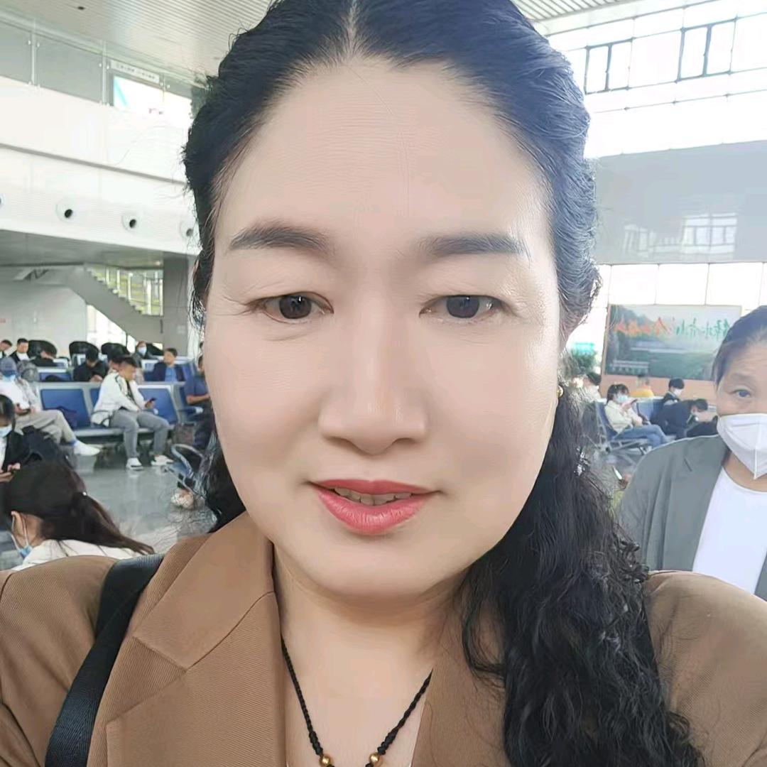 维汉闪婚红娘李姐