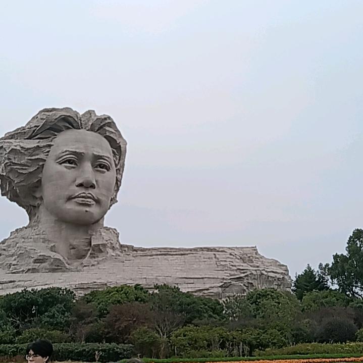 承接木模和铝模班组队