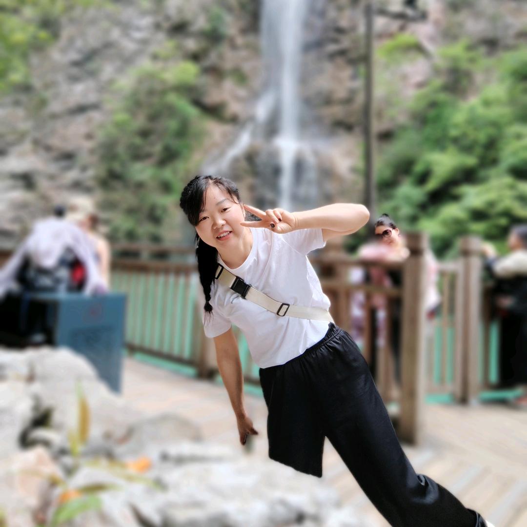 断舍离  a     person