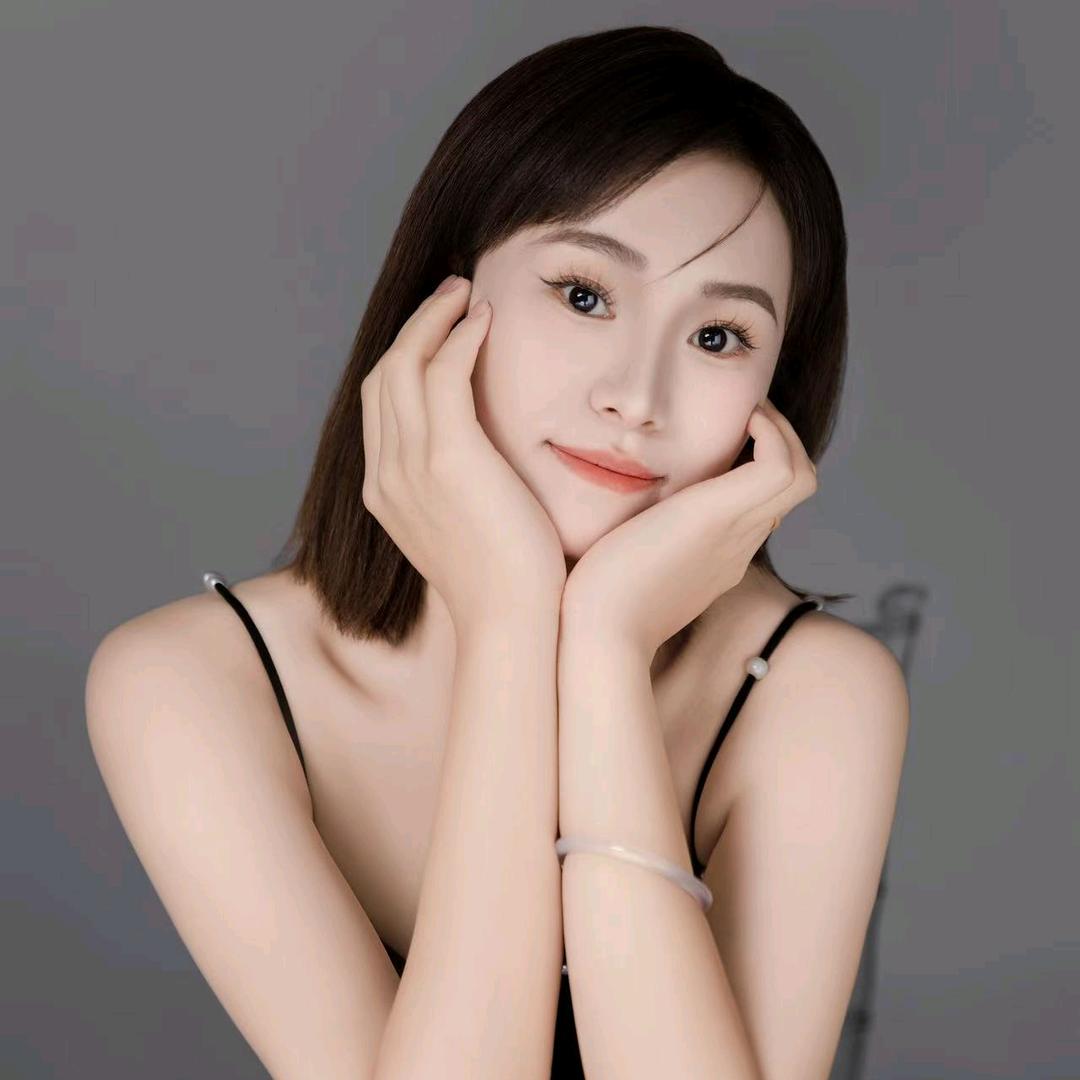 不吃芹菜的罗老师