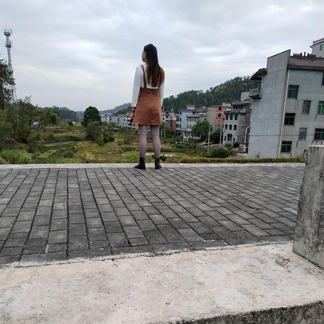 李小爱