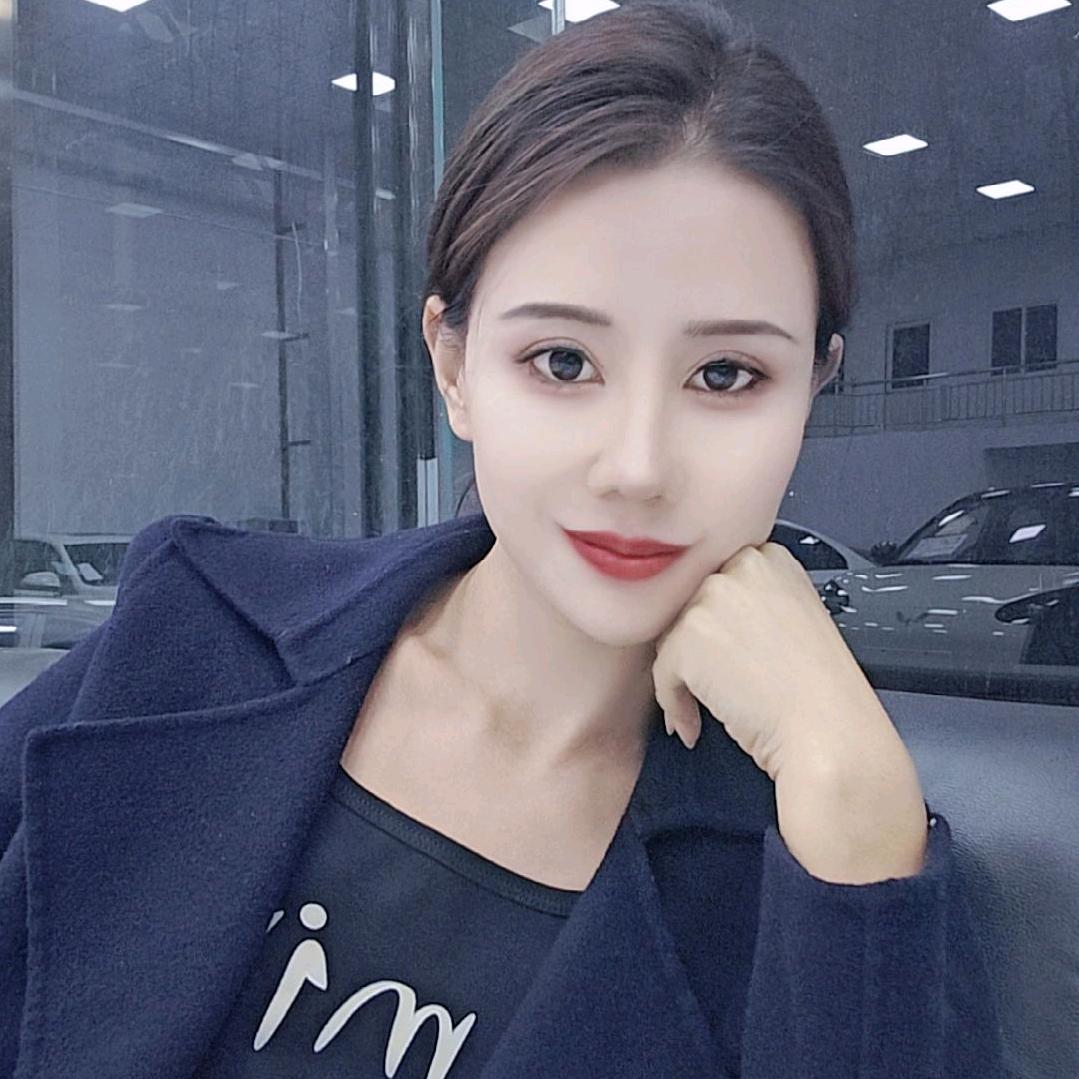 顺世通二手车  郭郭