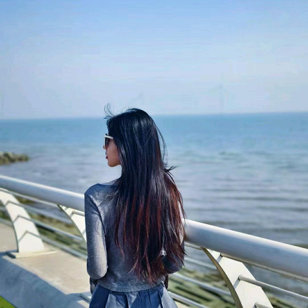 小山茶爱舞蹈