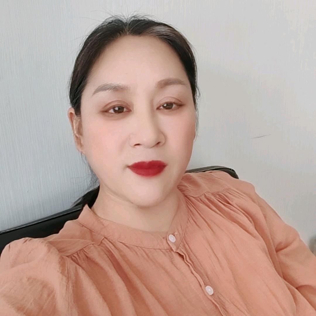 小莉的店