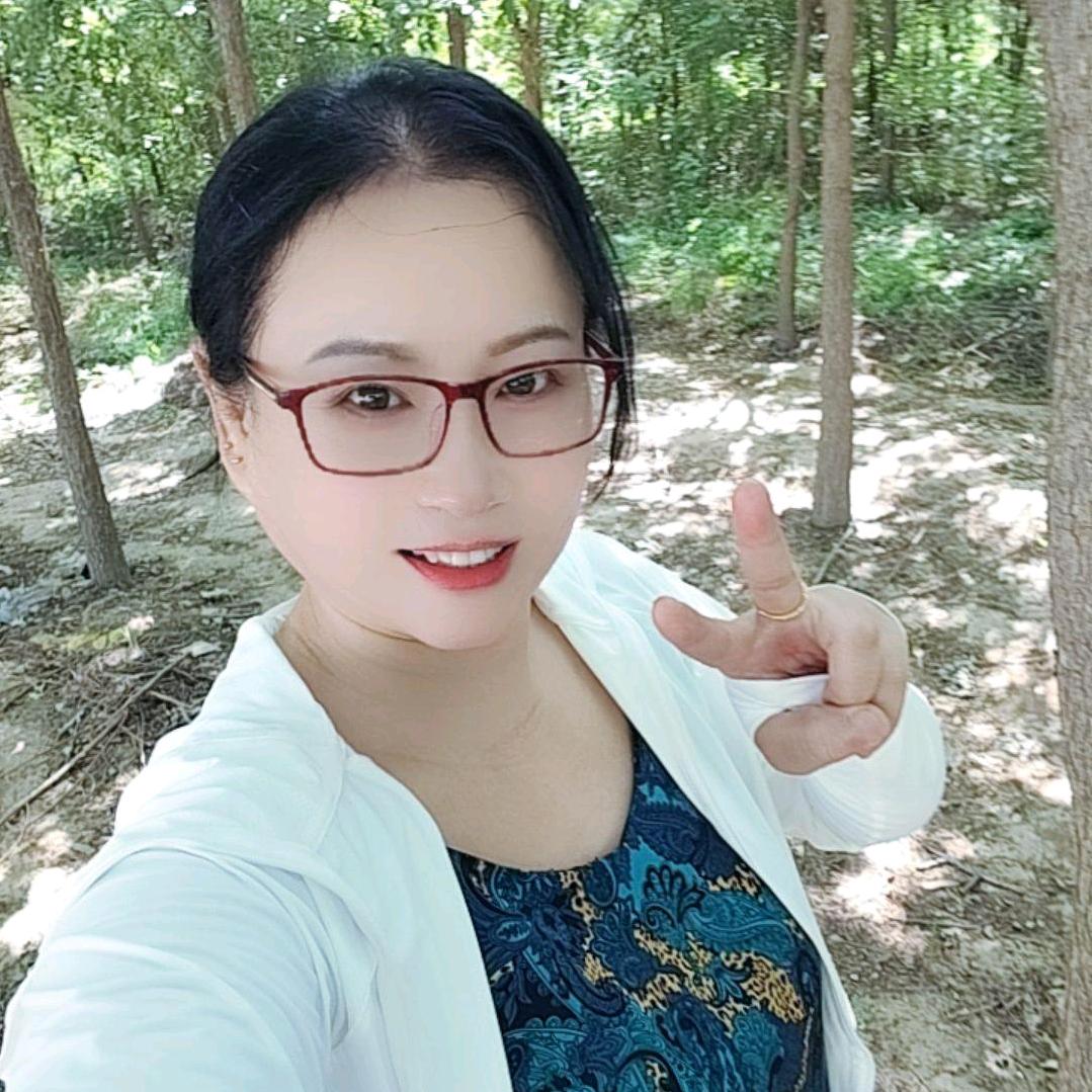 月儿相信自己。