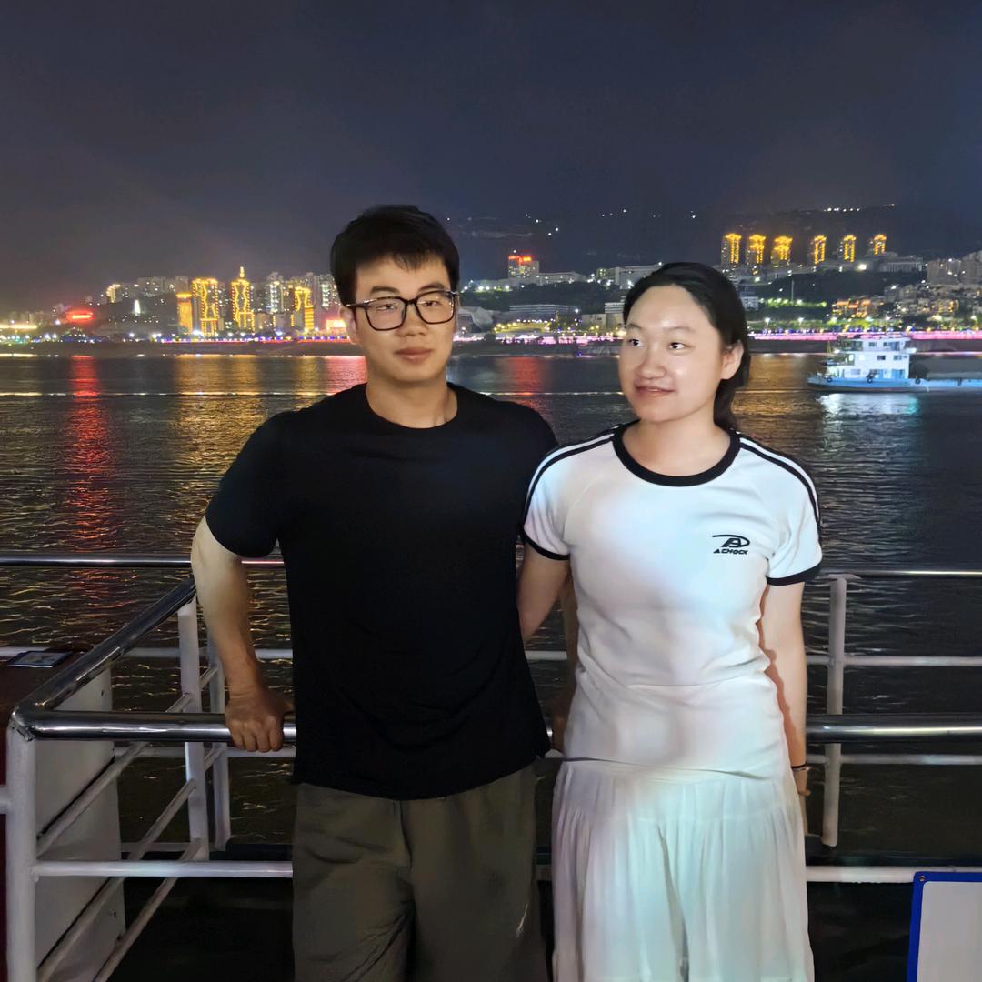 睿妮妮