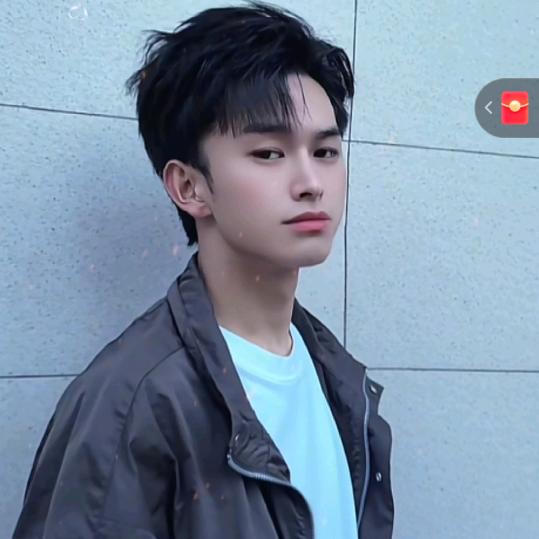 🌻微笑的夕阳💥小邓168