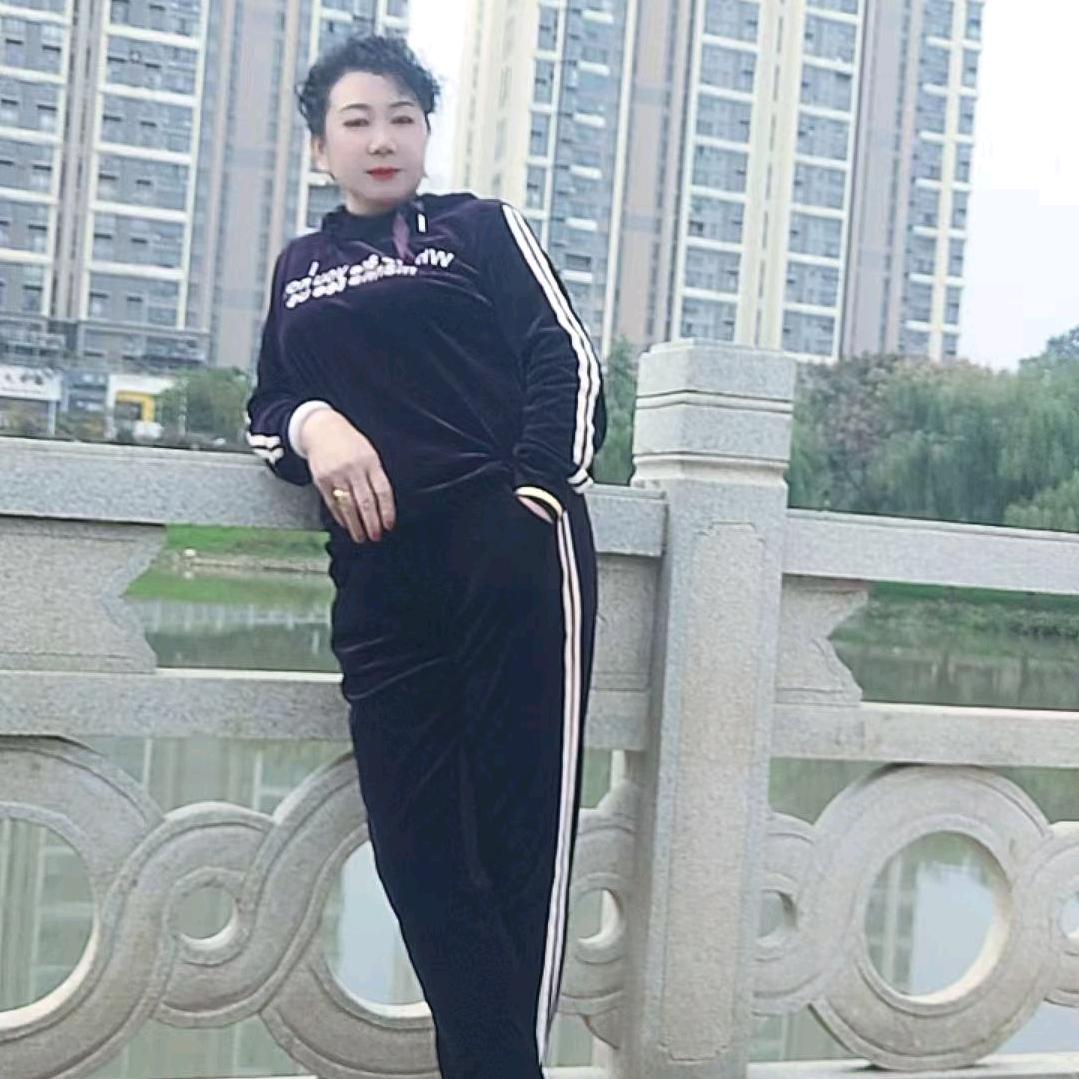 风吹雨过