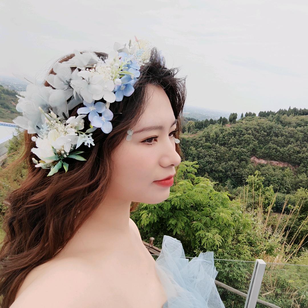 杨杨爱玩游戏