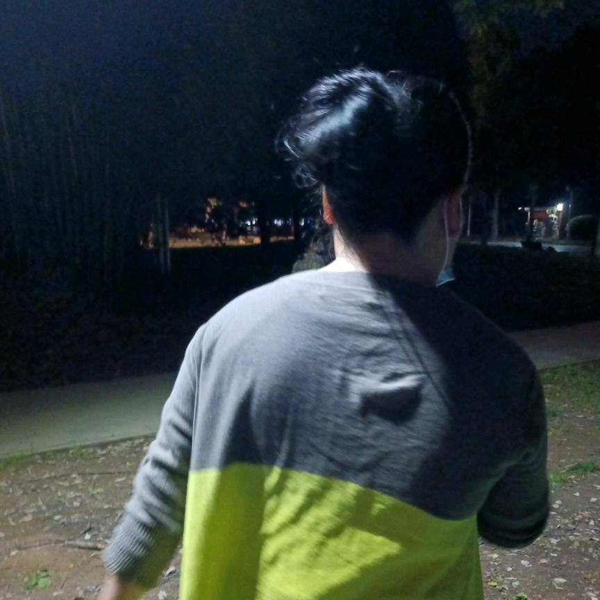 明娟