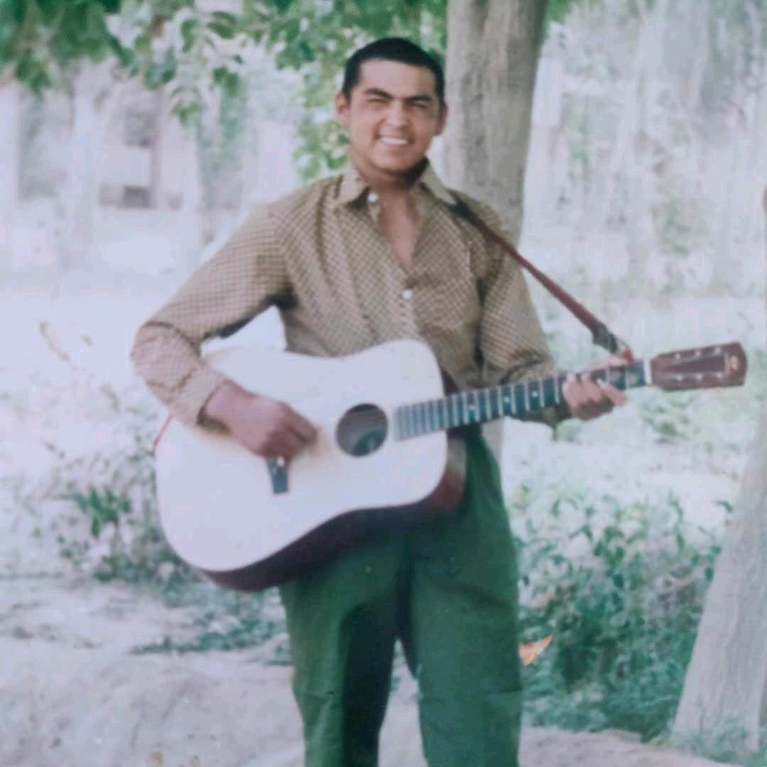 喀什地区巴楚县热万驾校吾布力