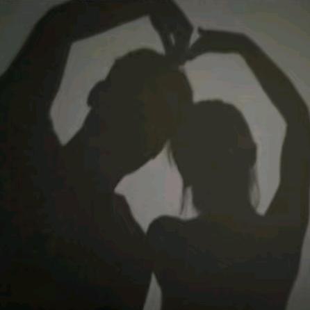 不高兴和没头脑