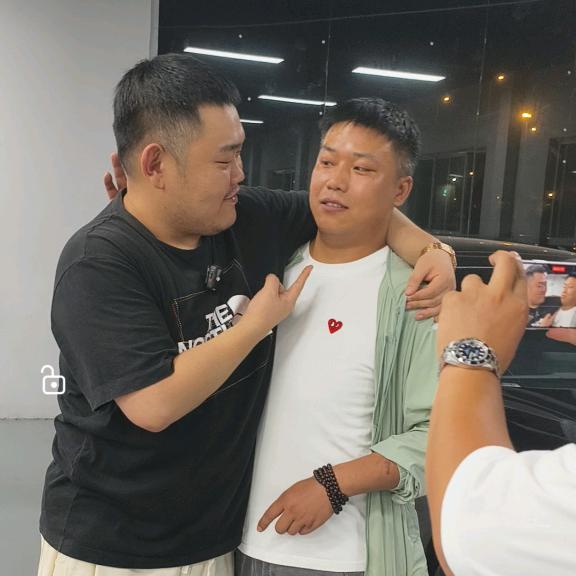 吴老师（收车）上海新能源二手车