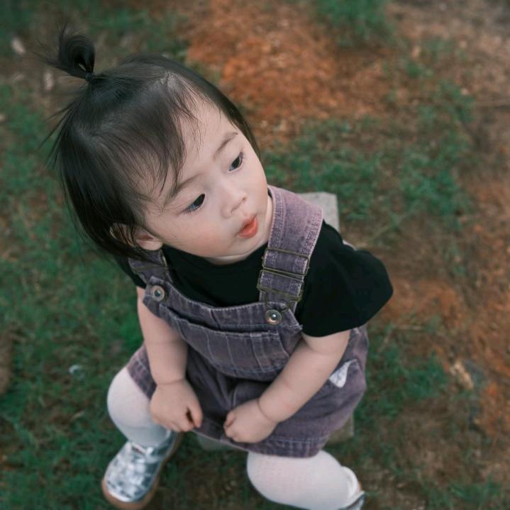 冲浪靓女