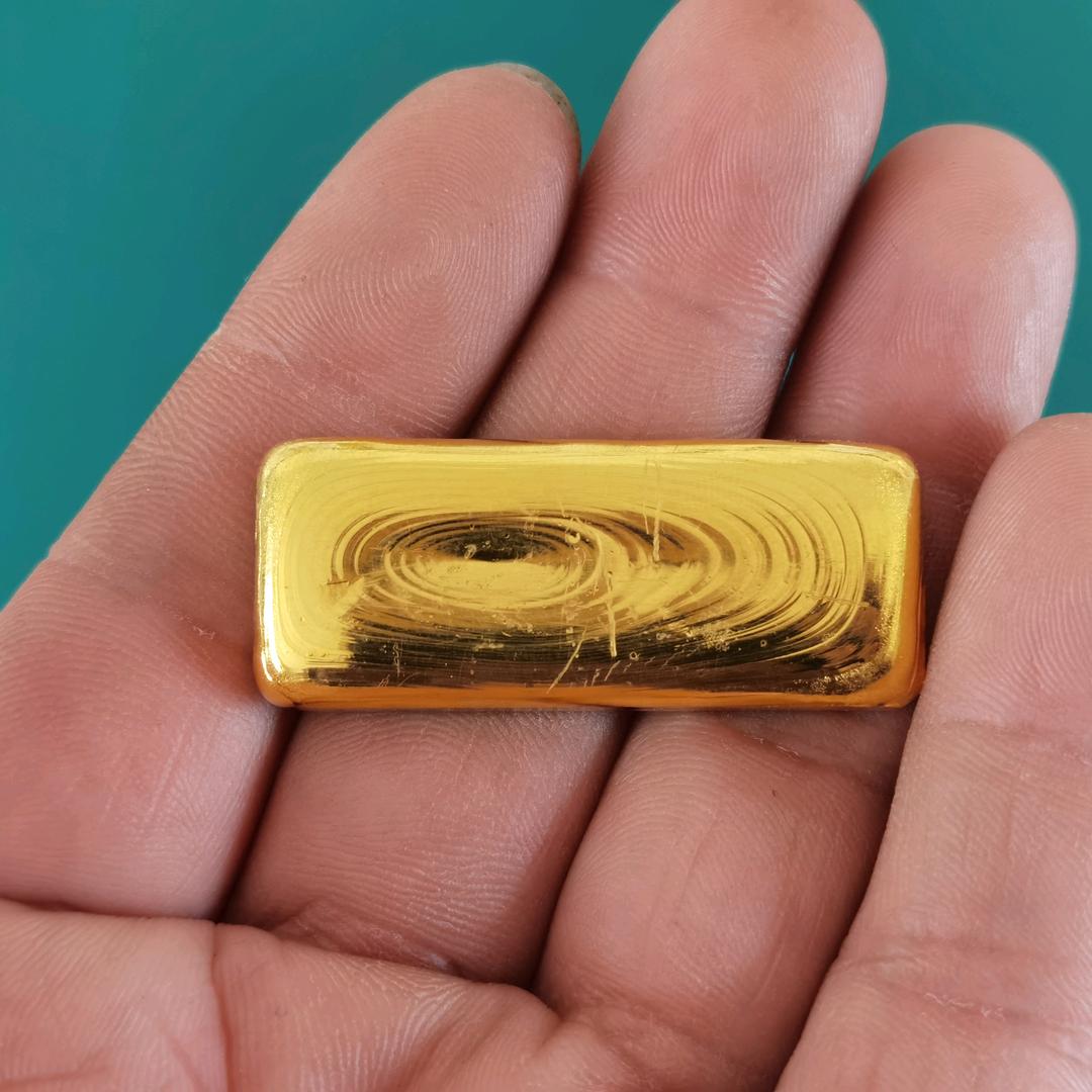 炼金探照灯