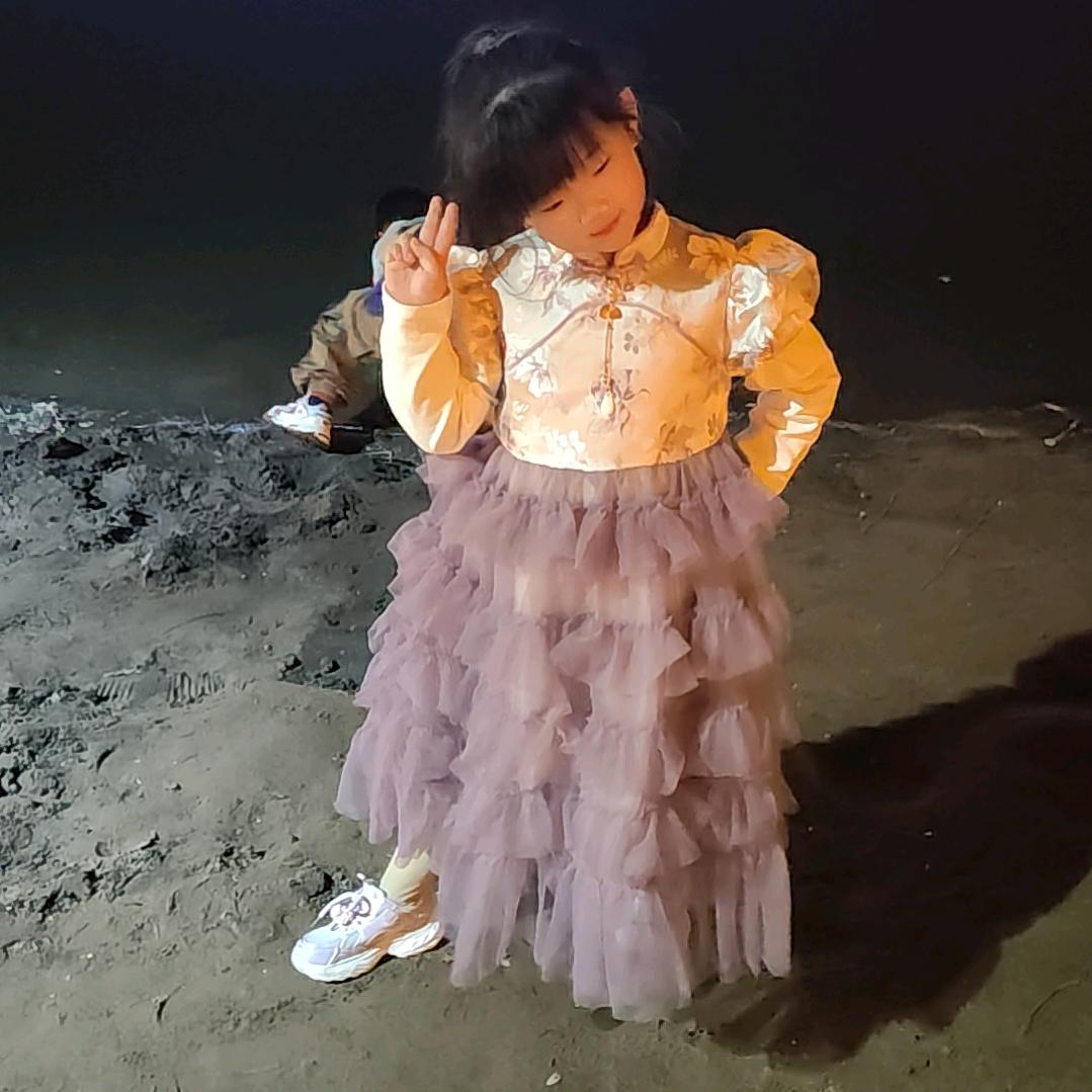 追亿