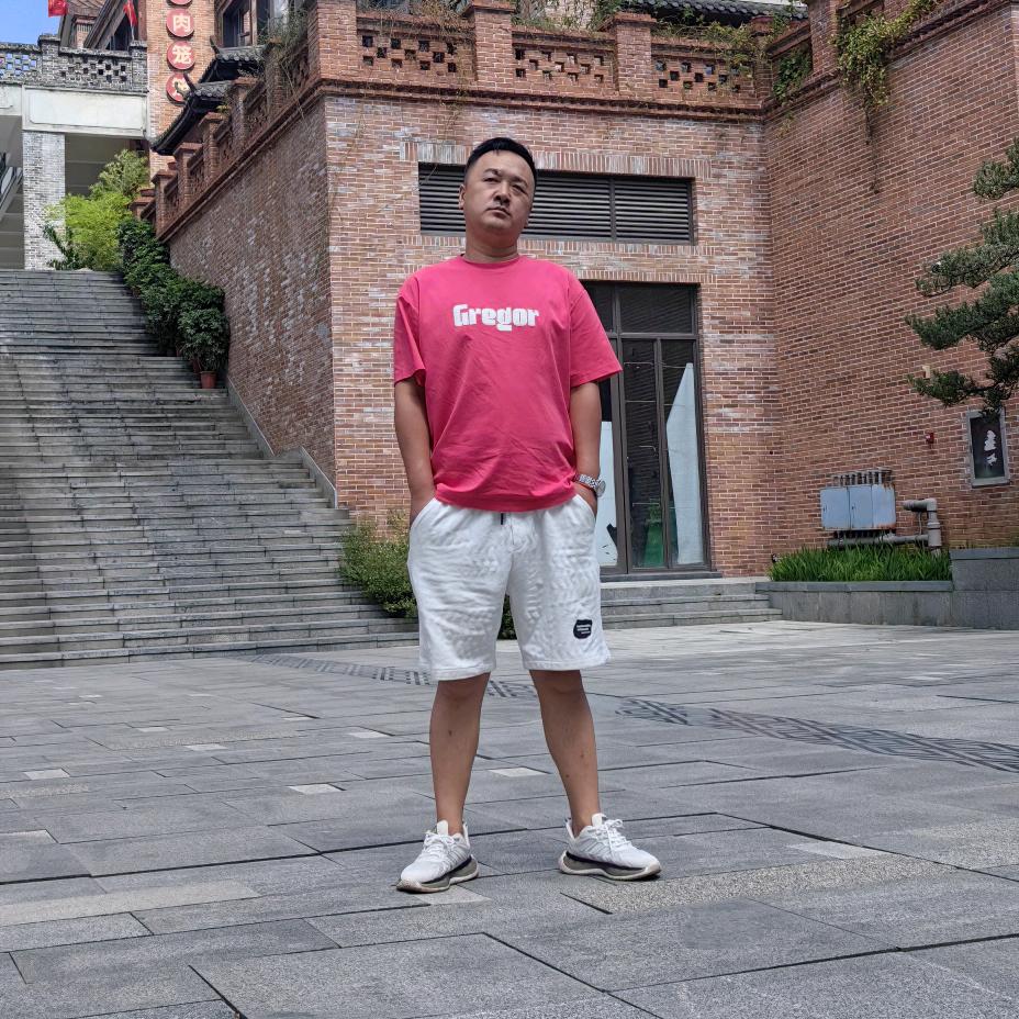 遵义卖集装箱的刚子