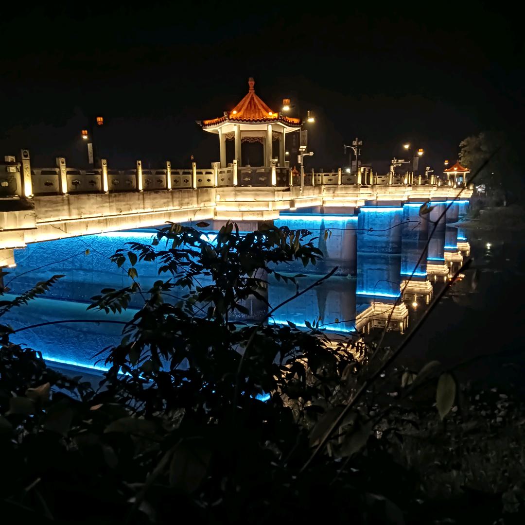 人生苦短。喝死算卵