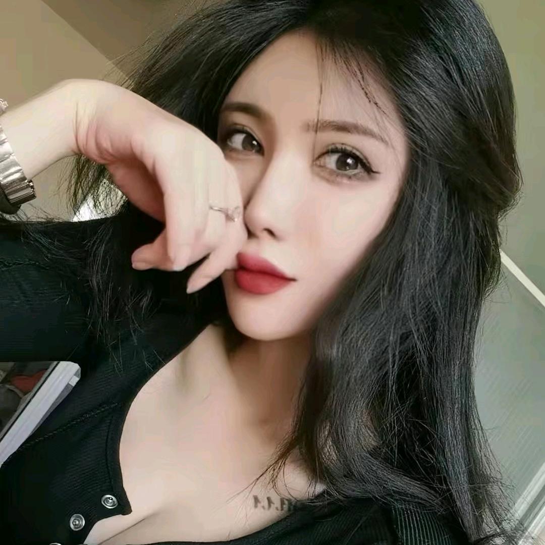 穆易微微