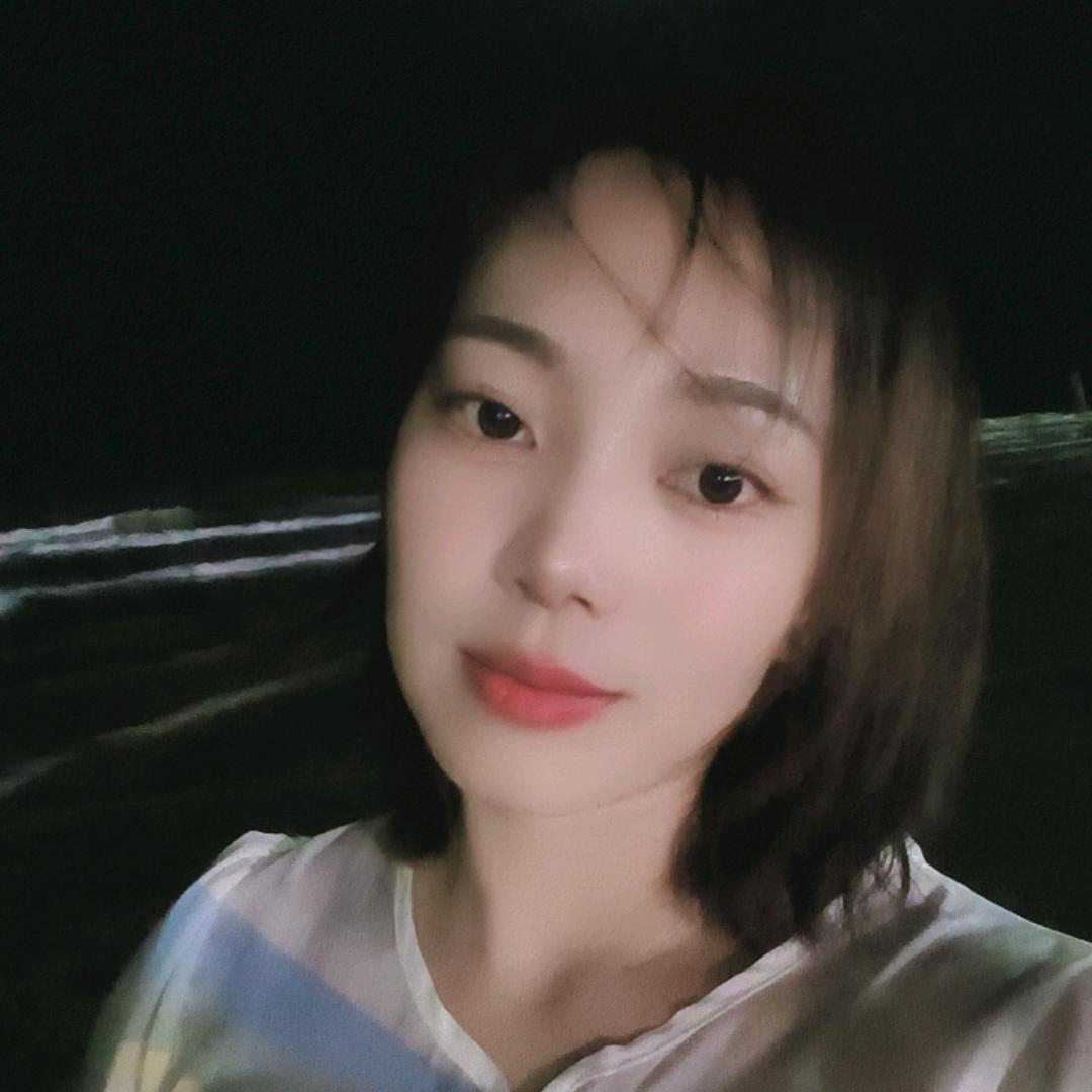 时光不语，岁月成诗