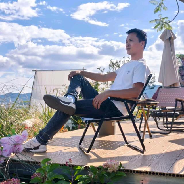 地推大叔（杨哥）