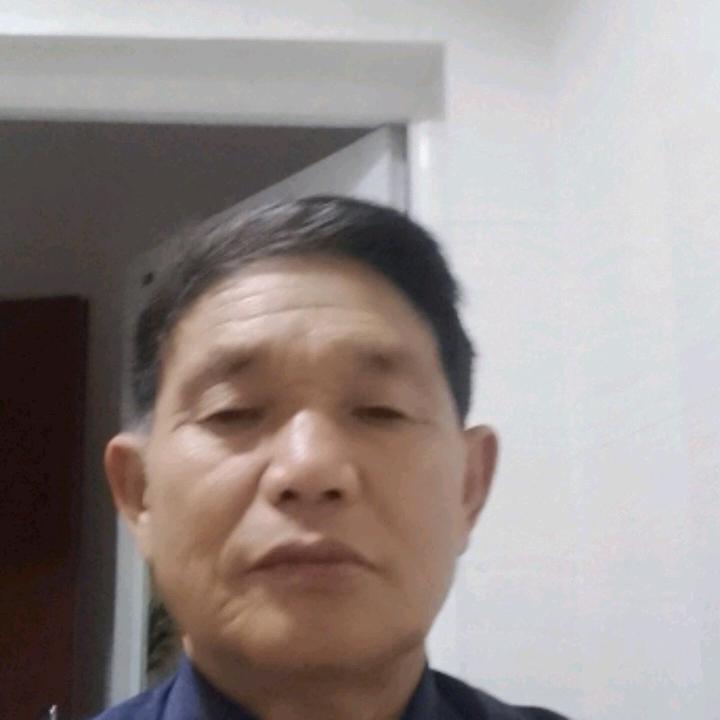 黄生文