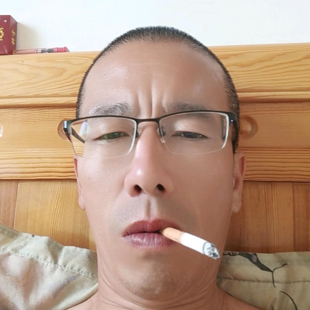 墨雨无痕~雄安斌哥~单身