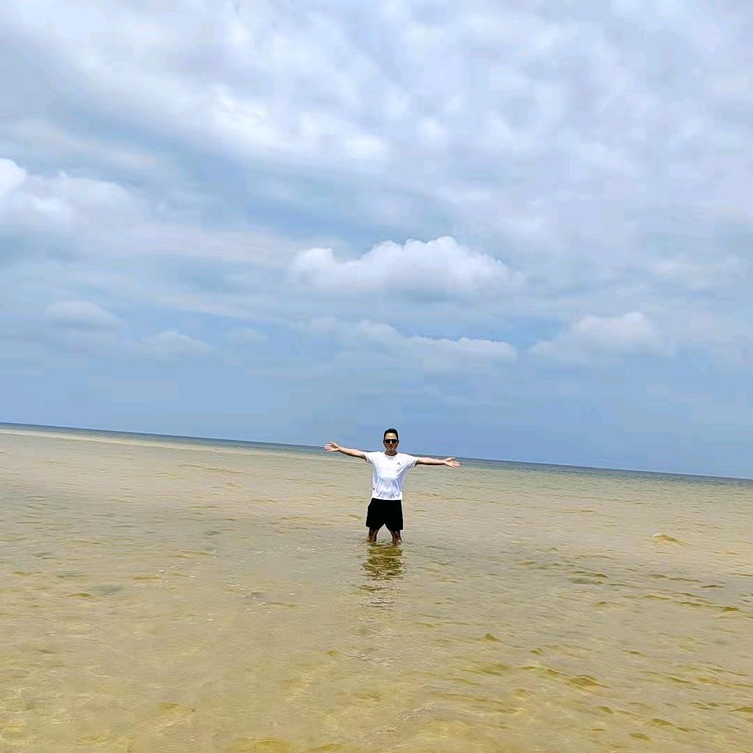 地摊研究院