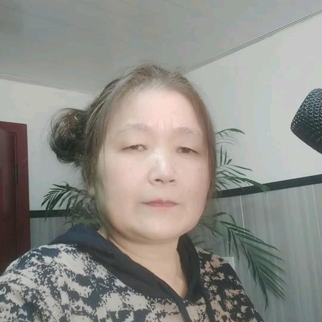 飞不高的老蜻蜓