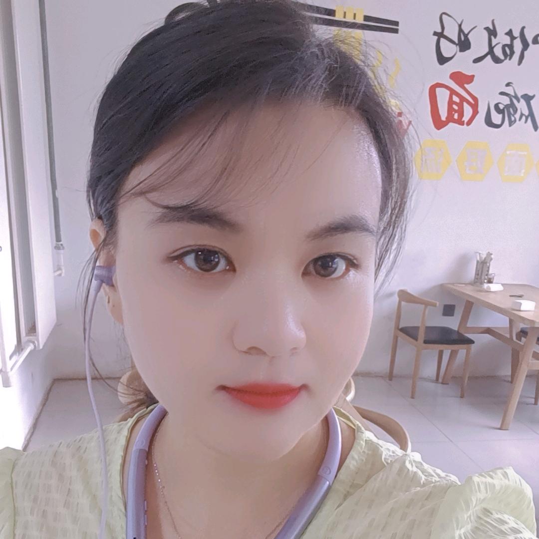 安暖♥(｡￫v￩｡)♥相伴