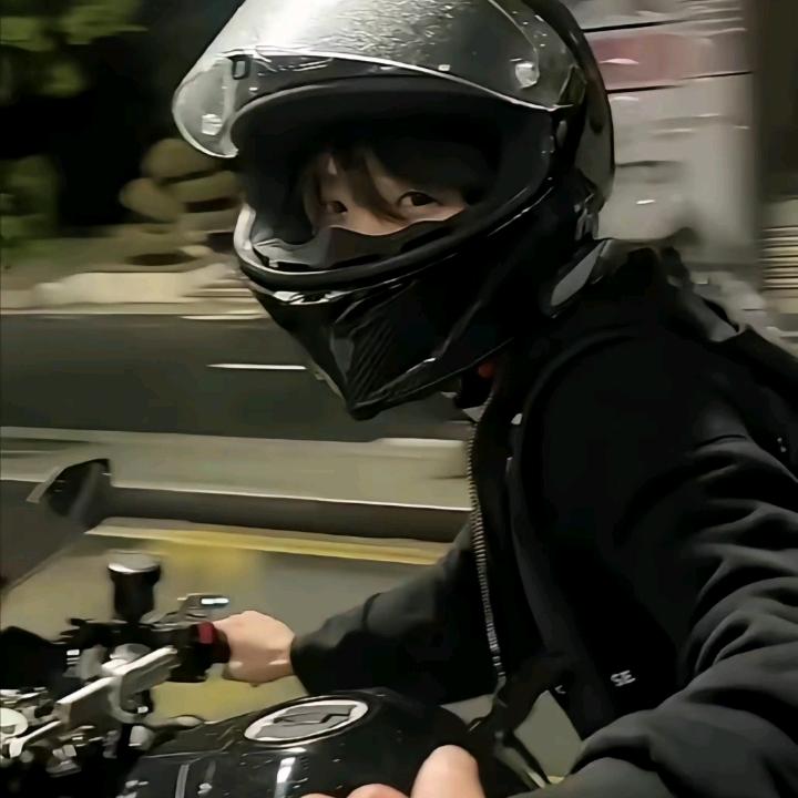 小艾