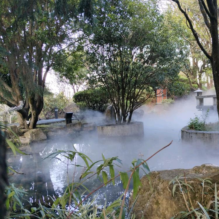 (￣ε(#￣)☆╰╮o(￣皿￣///)