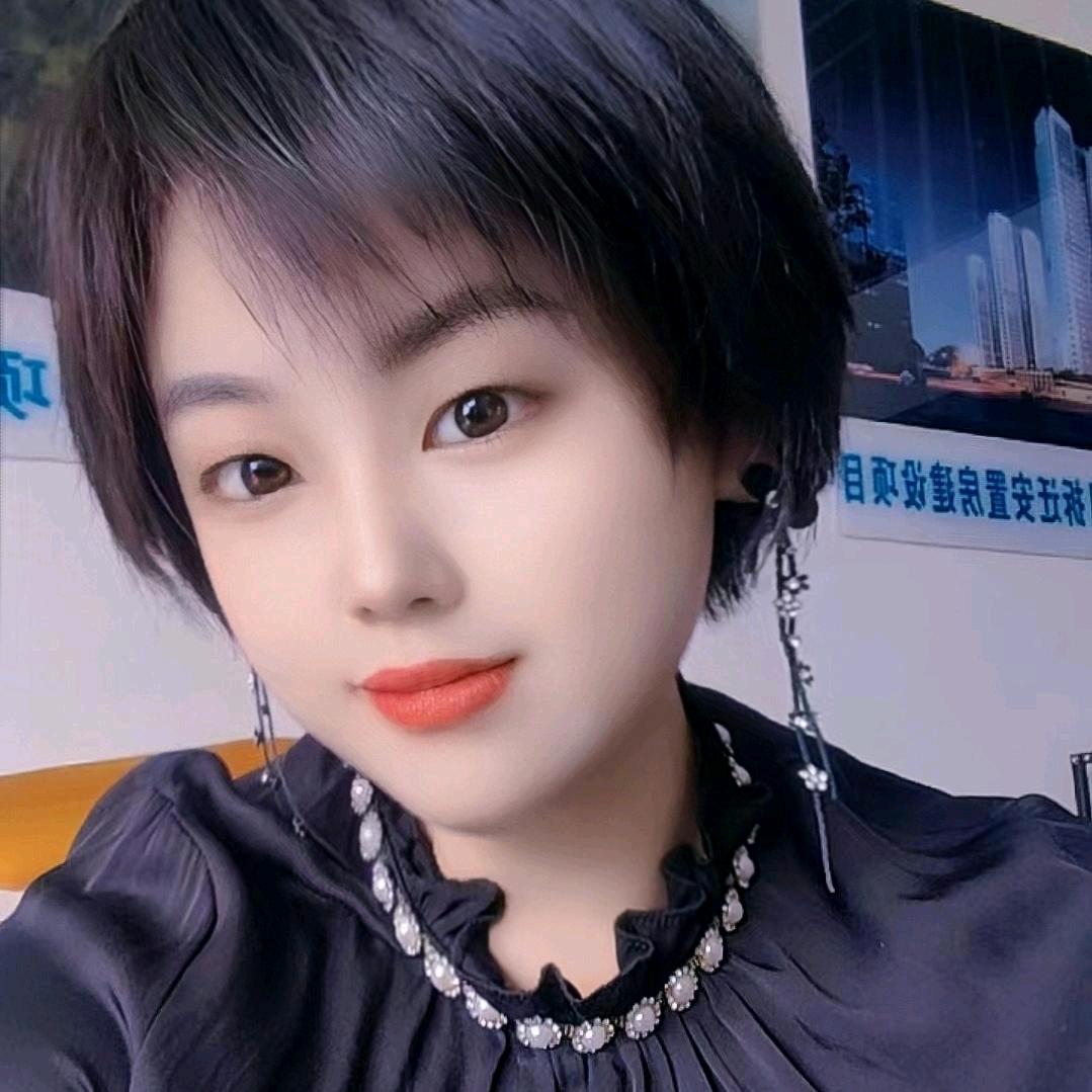 姣姣（女包工头）
