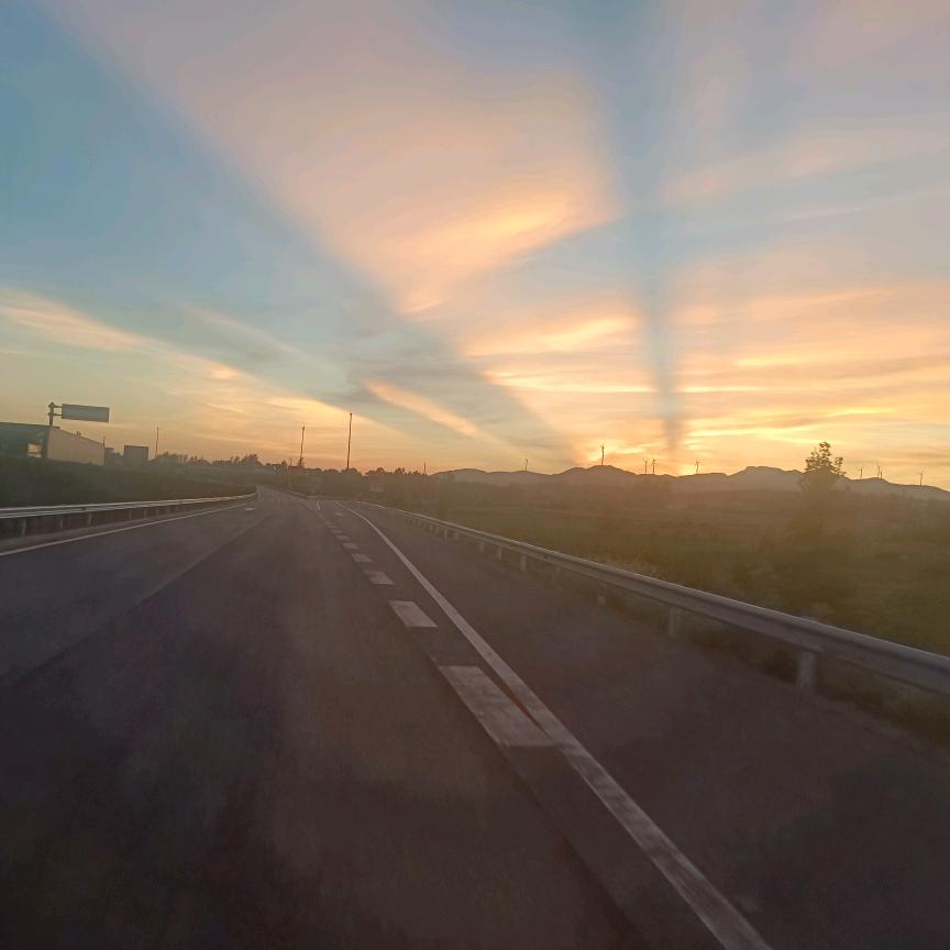 走南闯北