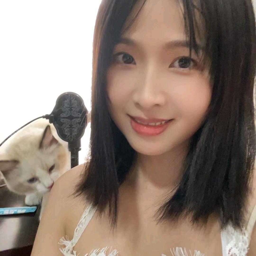 思思