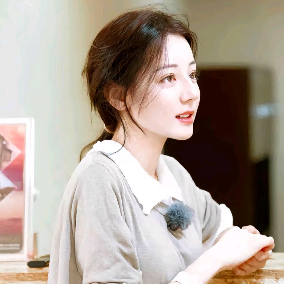 什么都不知道哦