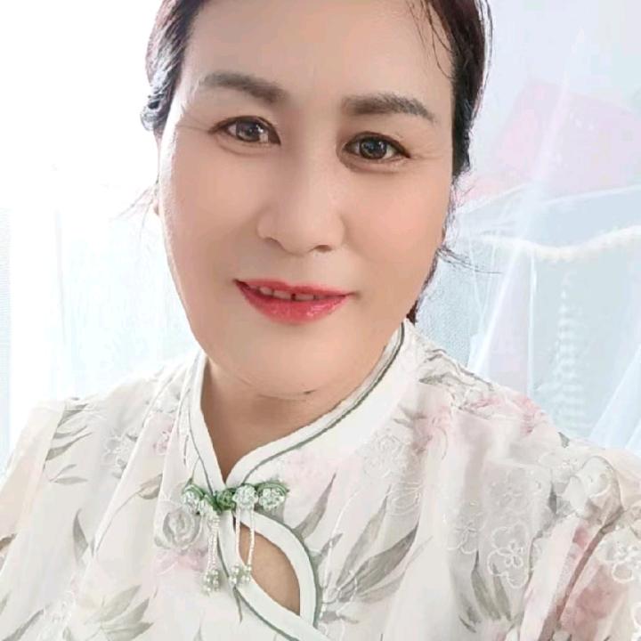我是干护工的。