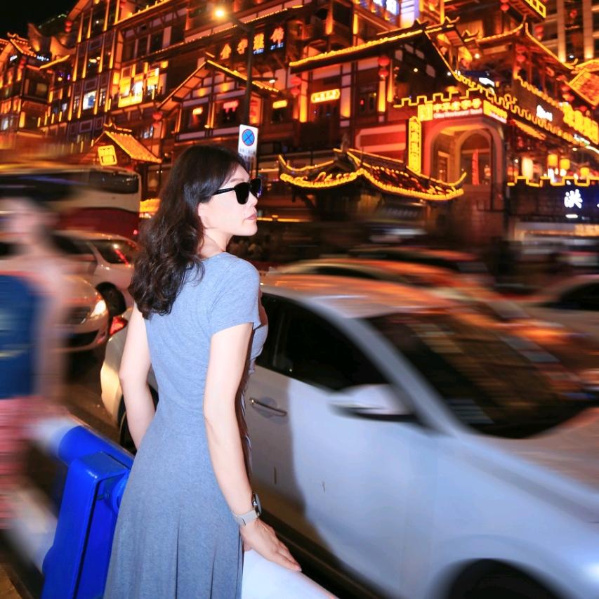 嫣然  { 韩丹尼女装}