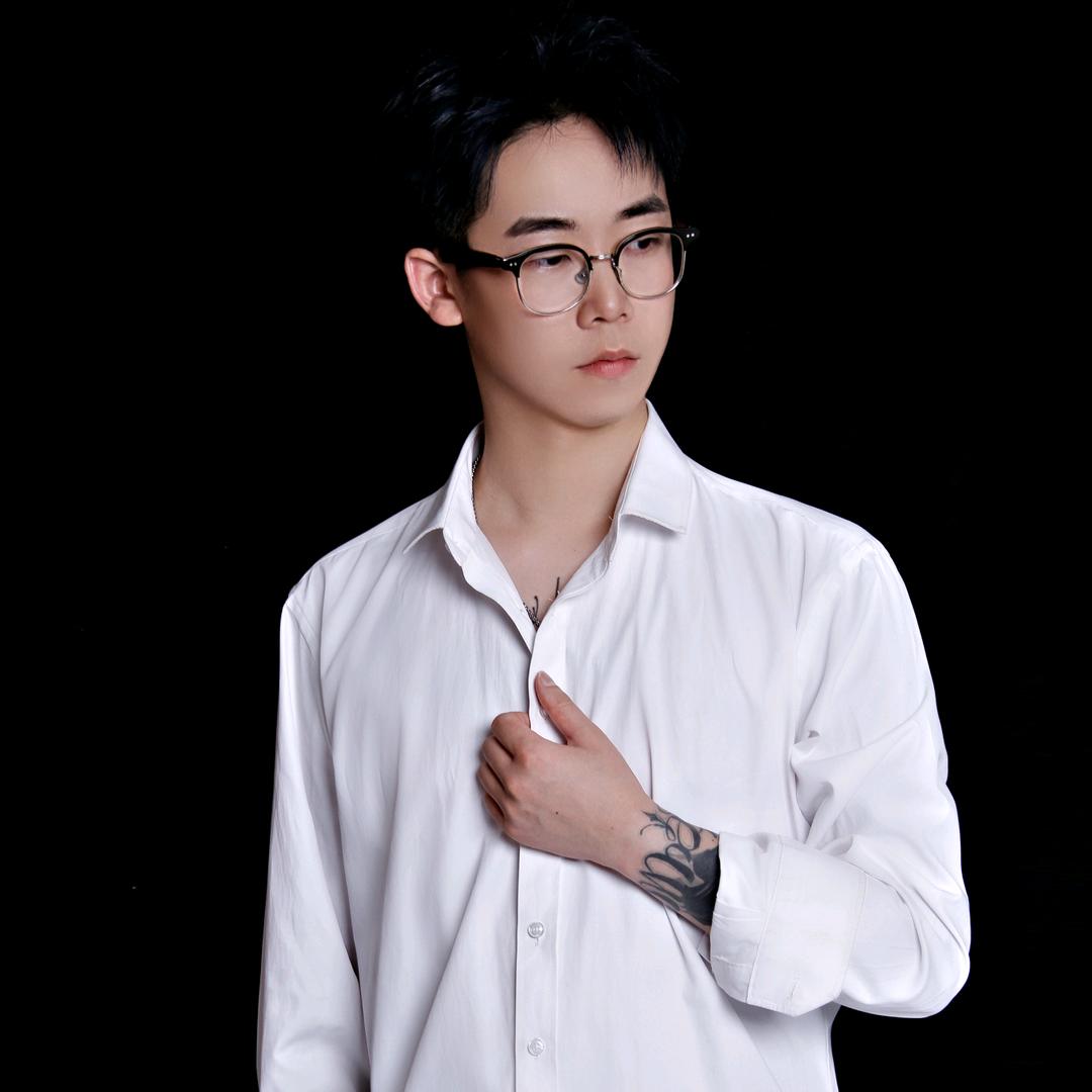 装修嘿攒劲的阿文