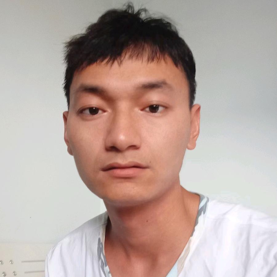 文文爱跳舞
