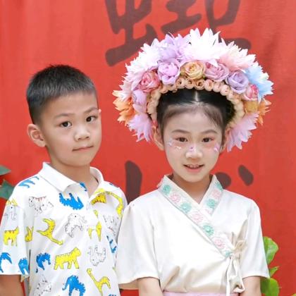 小钱老师和捣蛋弟弟