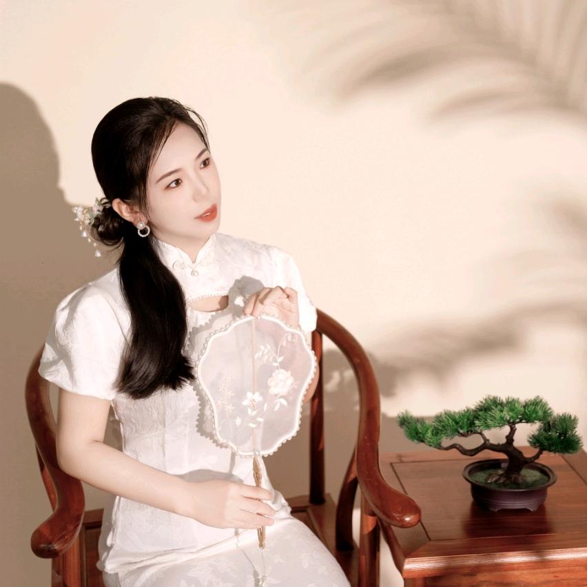 小艳子