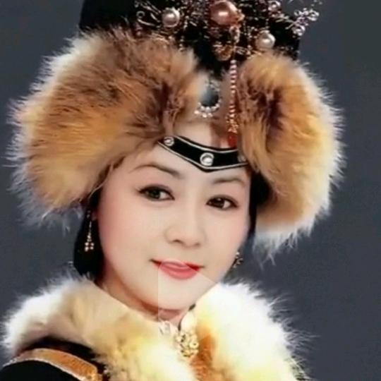 田甜TT