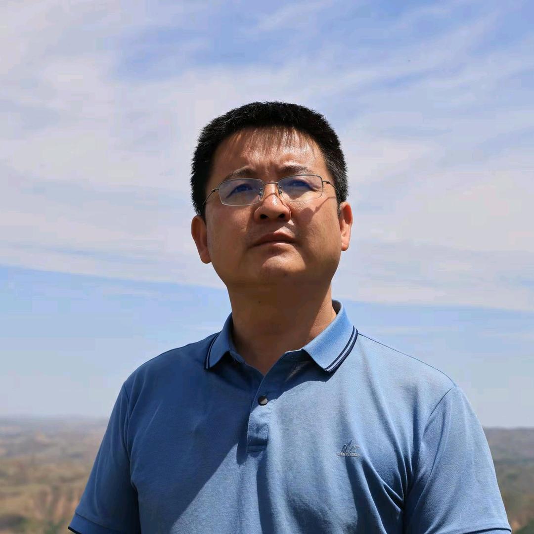 张亚宁
