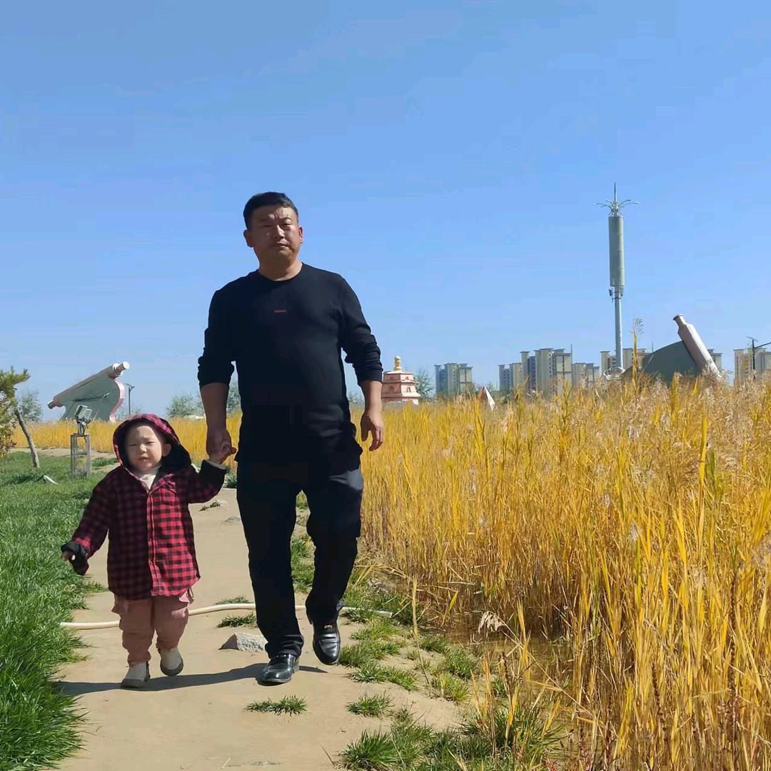 桃子熟了 🍑¹¹²¹~  平平凡凡中努