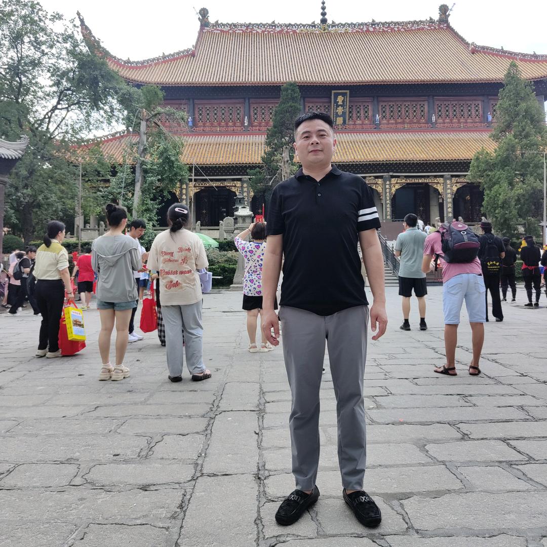 刘超群