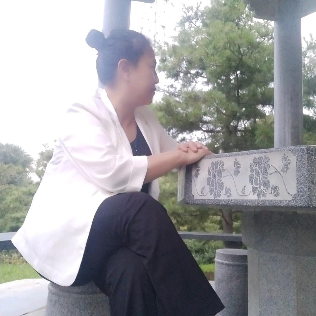 一笑而过。
