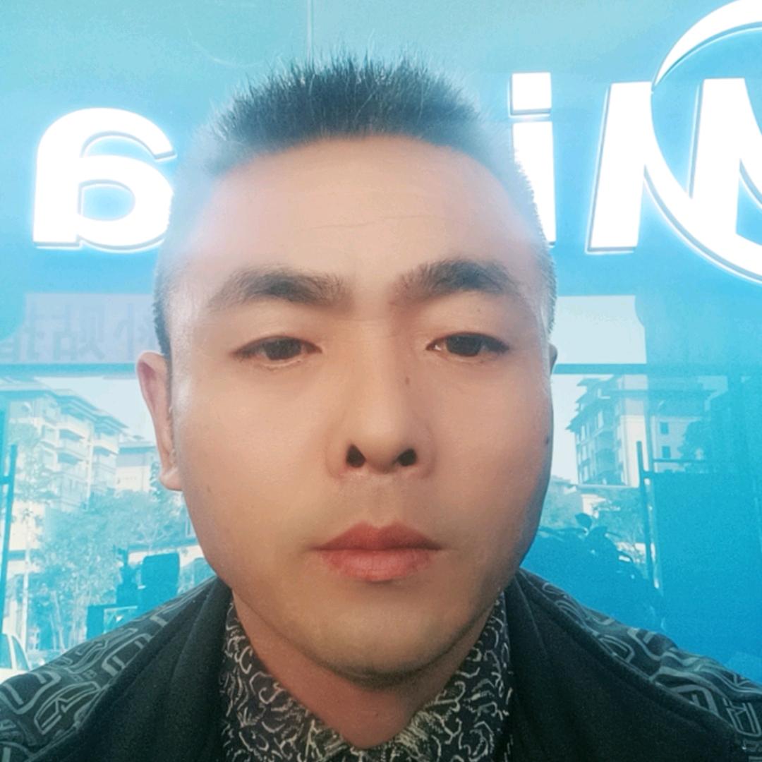 周口美的中央空调邓富有