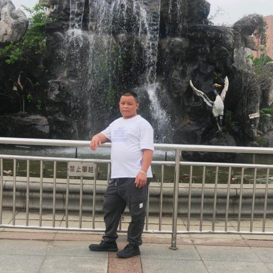 再苦再累也要笑一笑雨过天晴